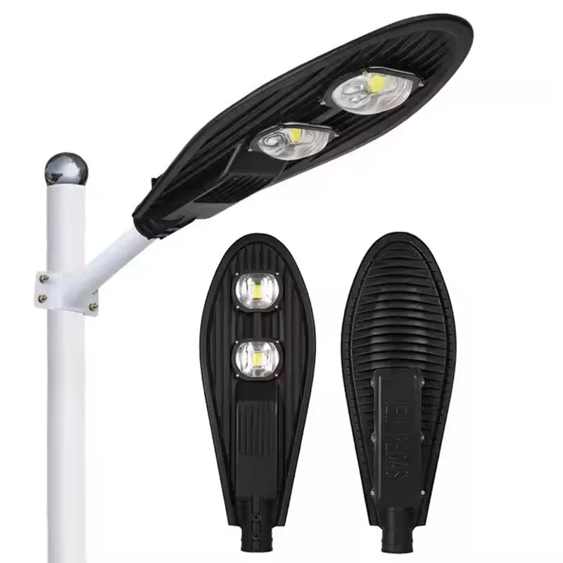 Luminaire d’éclairage public LED StreetLine en 100W, 150W et 200W, IP66 étanche, lumière blanche 6500K, idéal pour routes et zones industrielles.