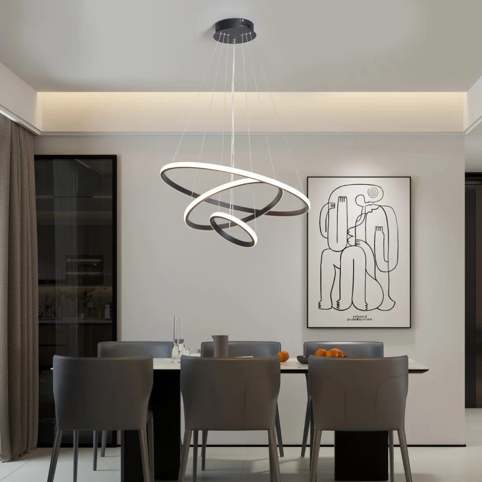 Luminaire LED circulaire triple anneaux élégante pour salon et salle à manger Luminaire LED design moderne avec trois anneaux lumineux Éclairage LED suspendu minimaliste et contemporain